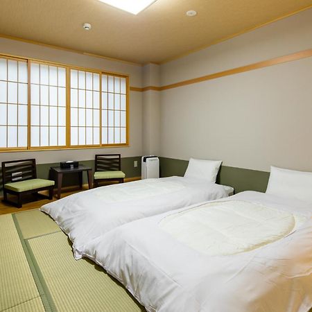 Fujikawaguchiko Resort Hotel Bagian luar foto