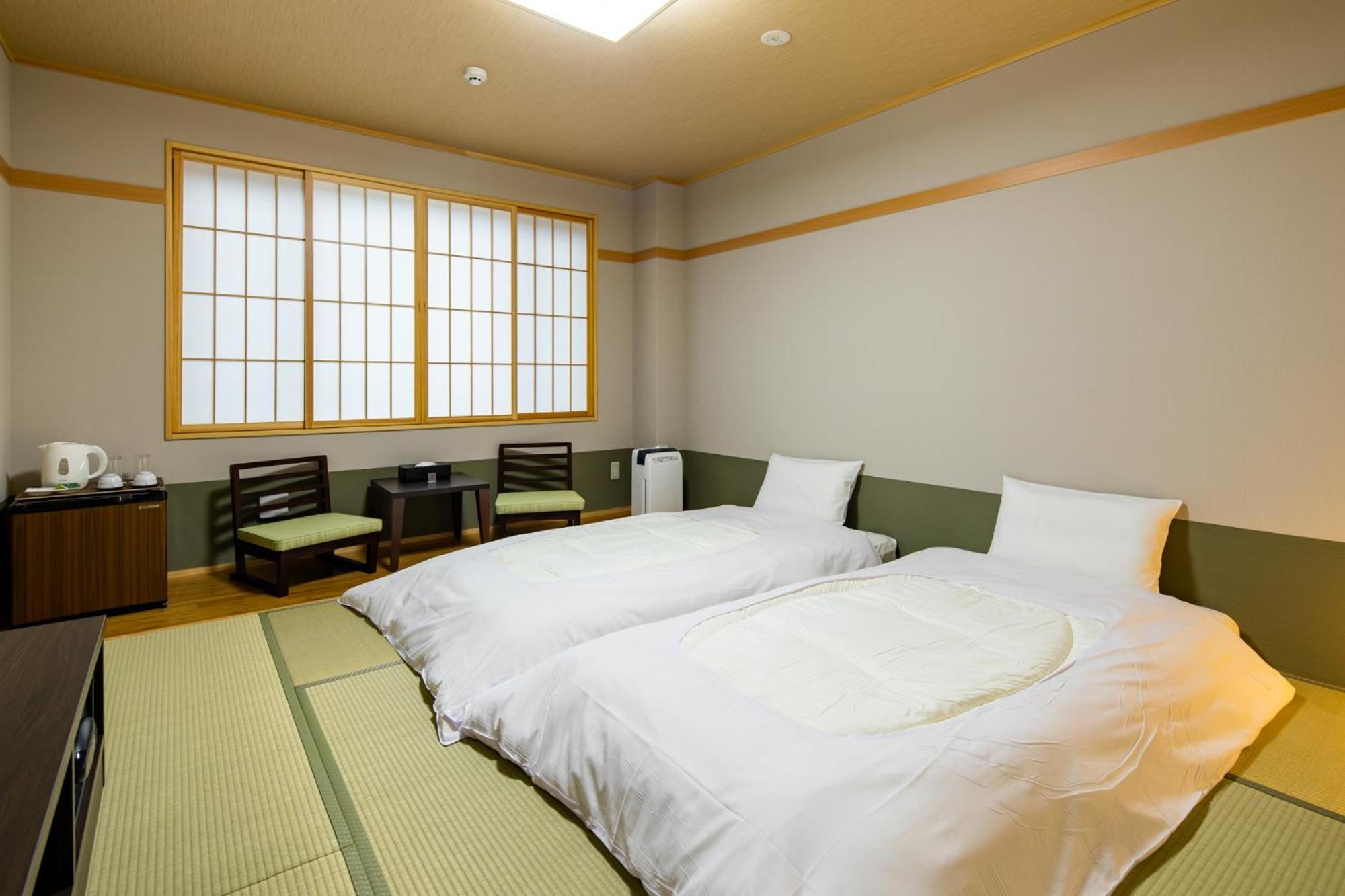 Fujikawaguchiko Resort Hotel Bagian luar foto
