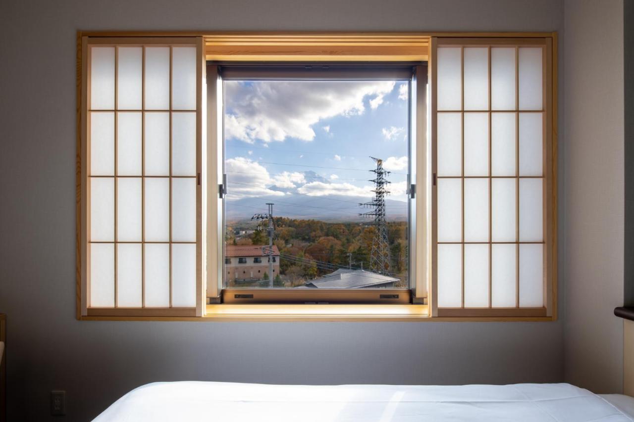 Fujikawaguchiko Resort Hotel Bagian luar foto